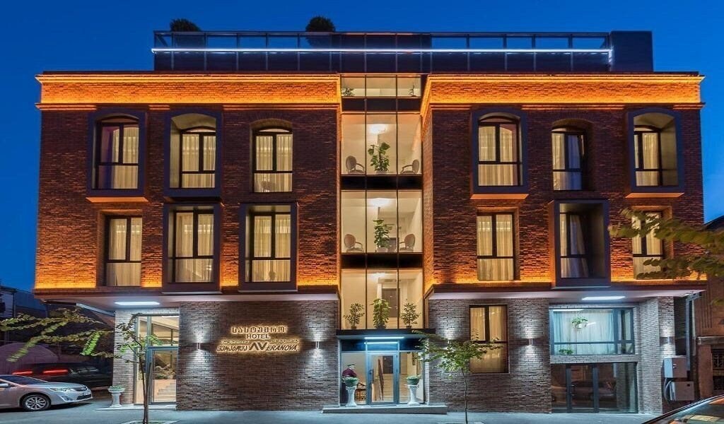 Отель Veranova Hotel 4*